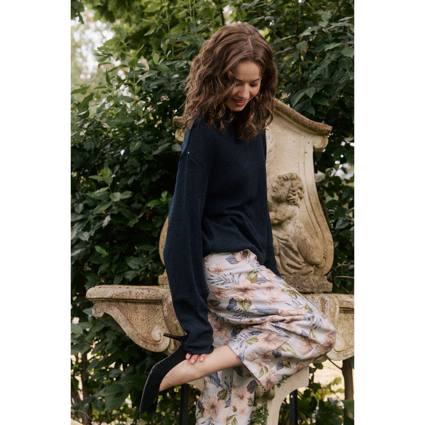 Vale and Ward Paloma Knit - Charcoal Marl