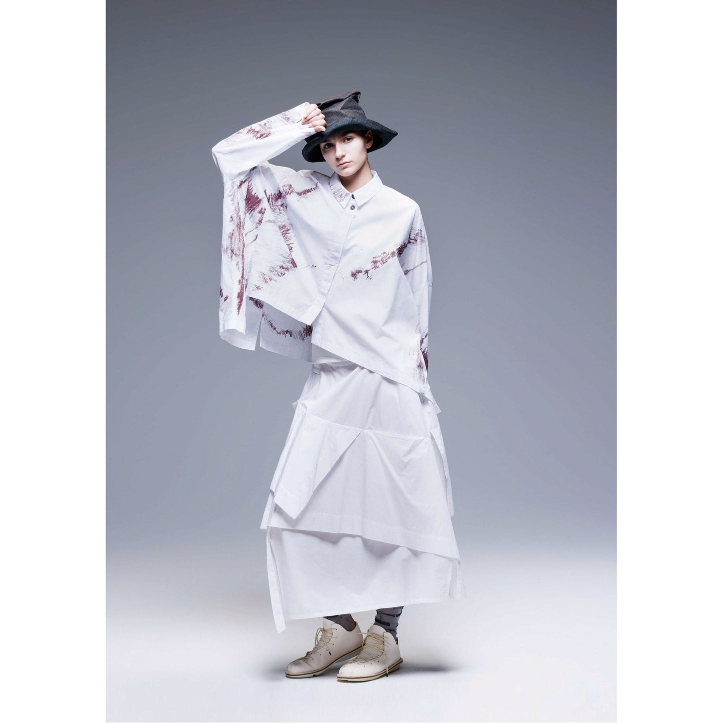 Moyuru Skirt 401 - White
