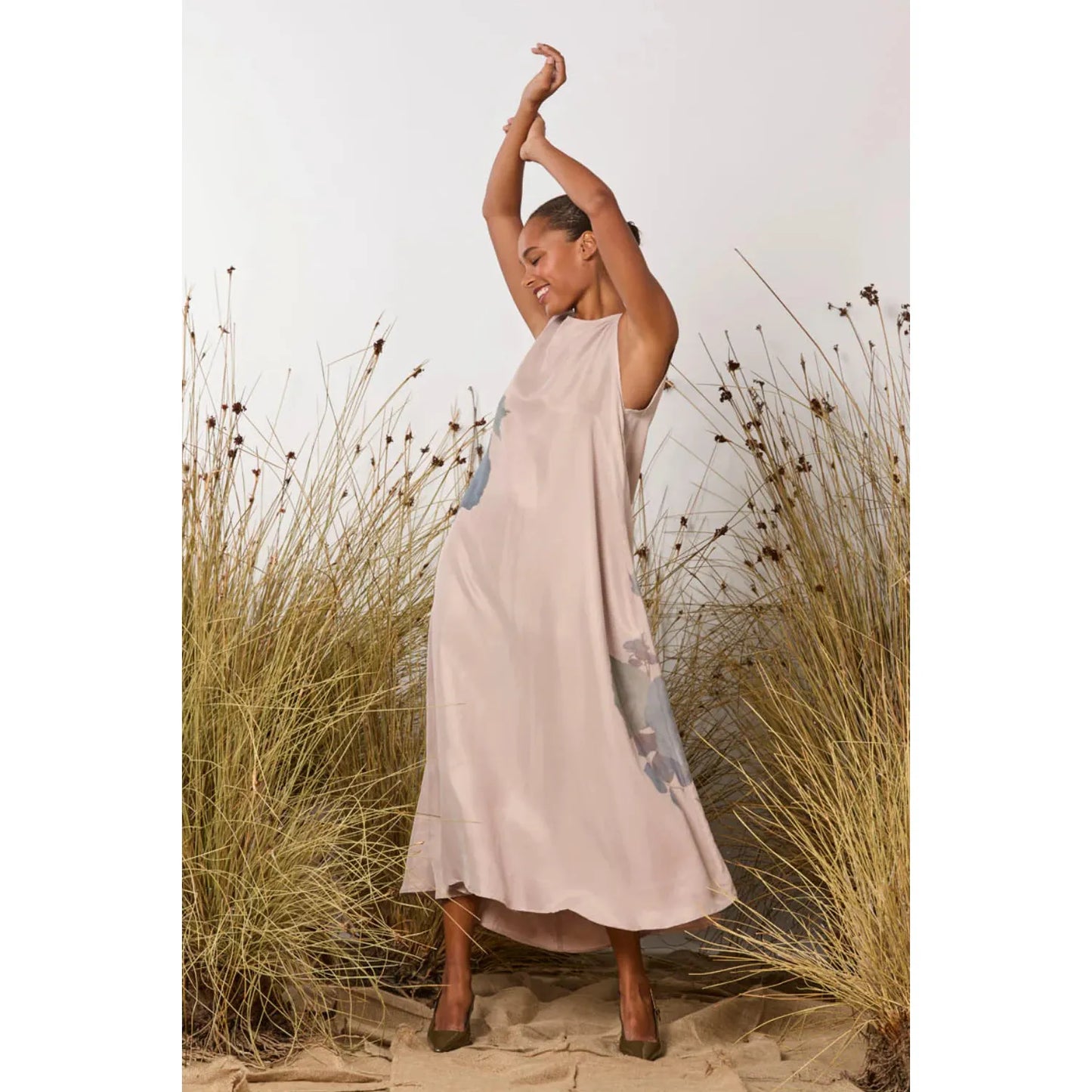 M.A Dainty Delight Dress - Pink Roses