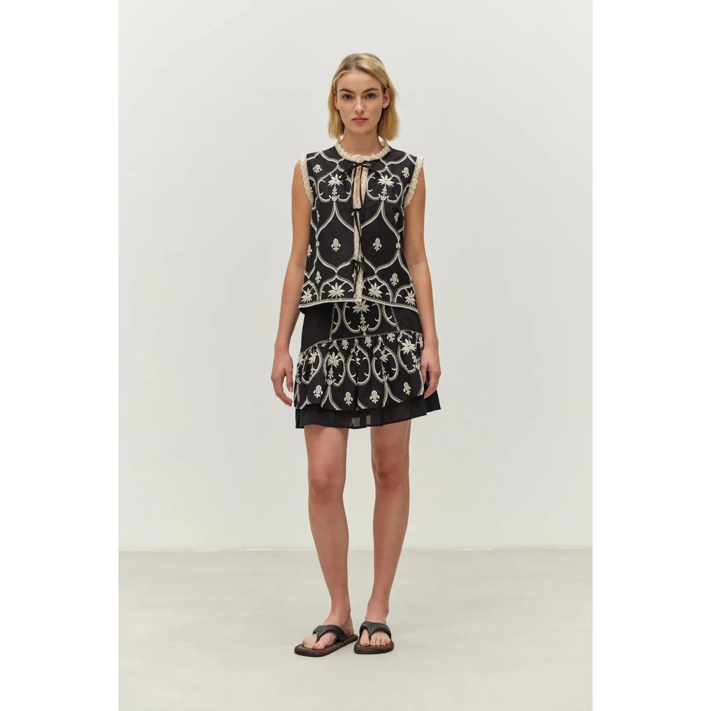 Devotion Twins Canny Vest