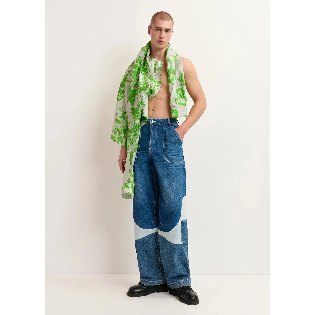Essentiel Antwerp Formation Patched Up Jean