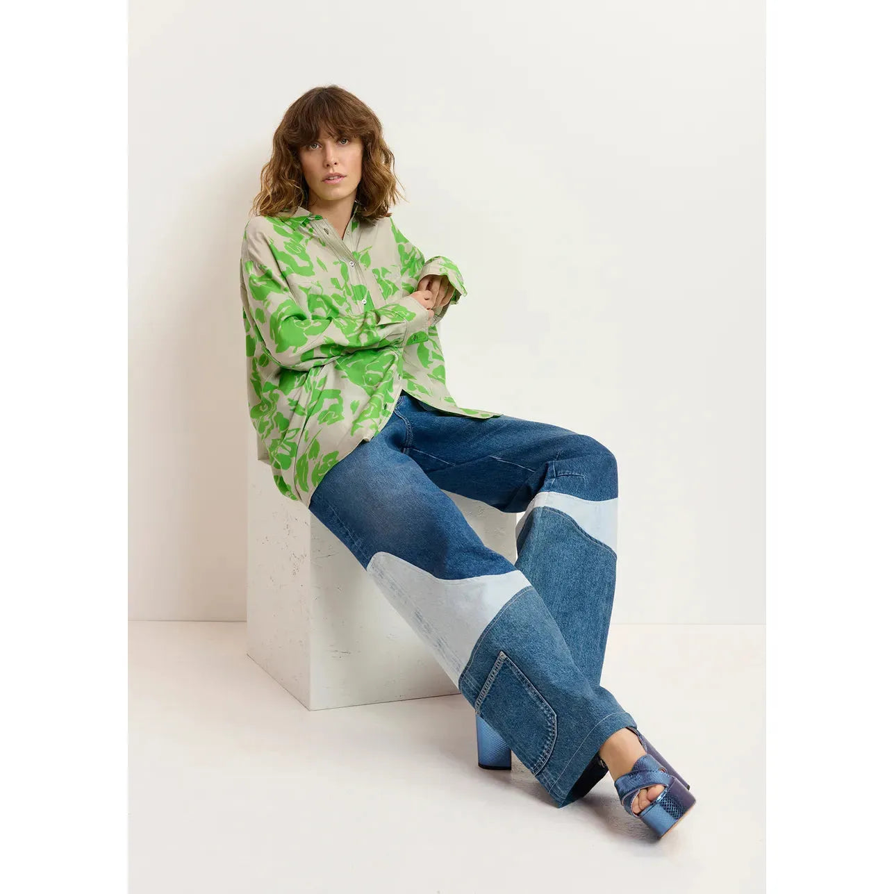 Essentiel Antwerp Formation Patched Up Jean