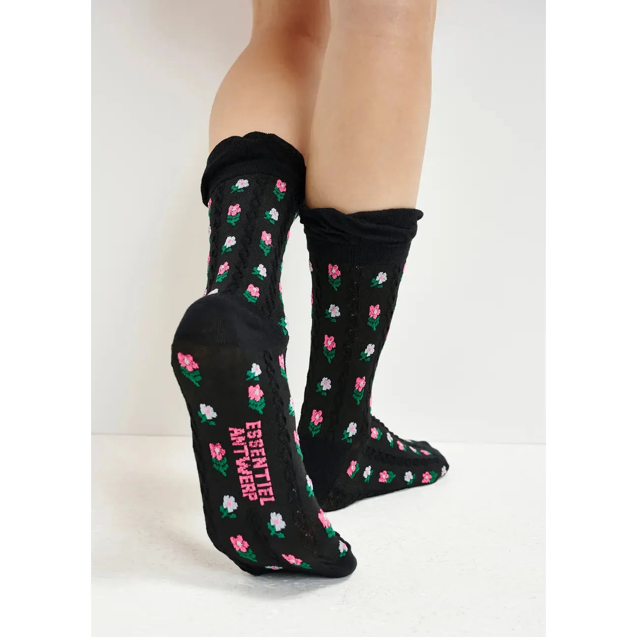 Essentiel Antwerp Hafter Frilly Socks - Black