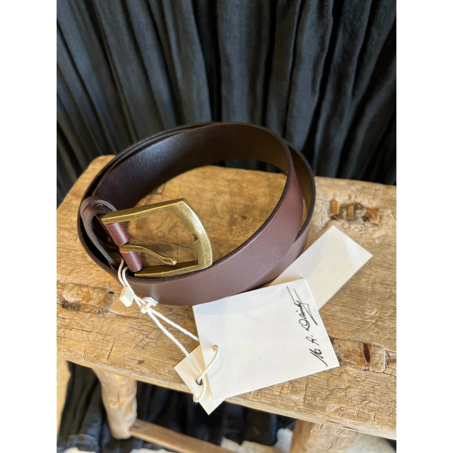 M.A Dainty Lonny Belt - Choc/Brass
