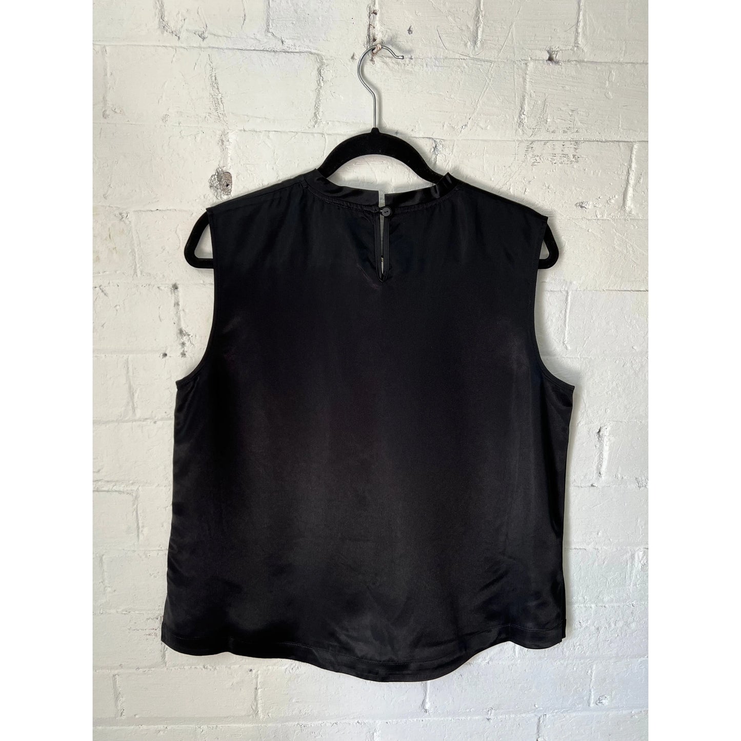 M.A Dainty Custodian Top - Black