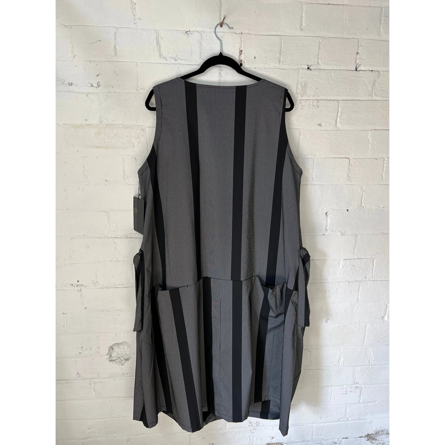 Moyuru Dress 615 - Black