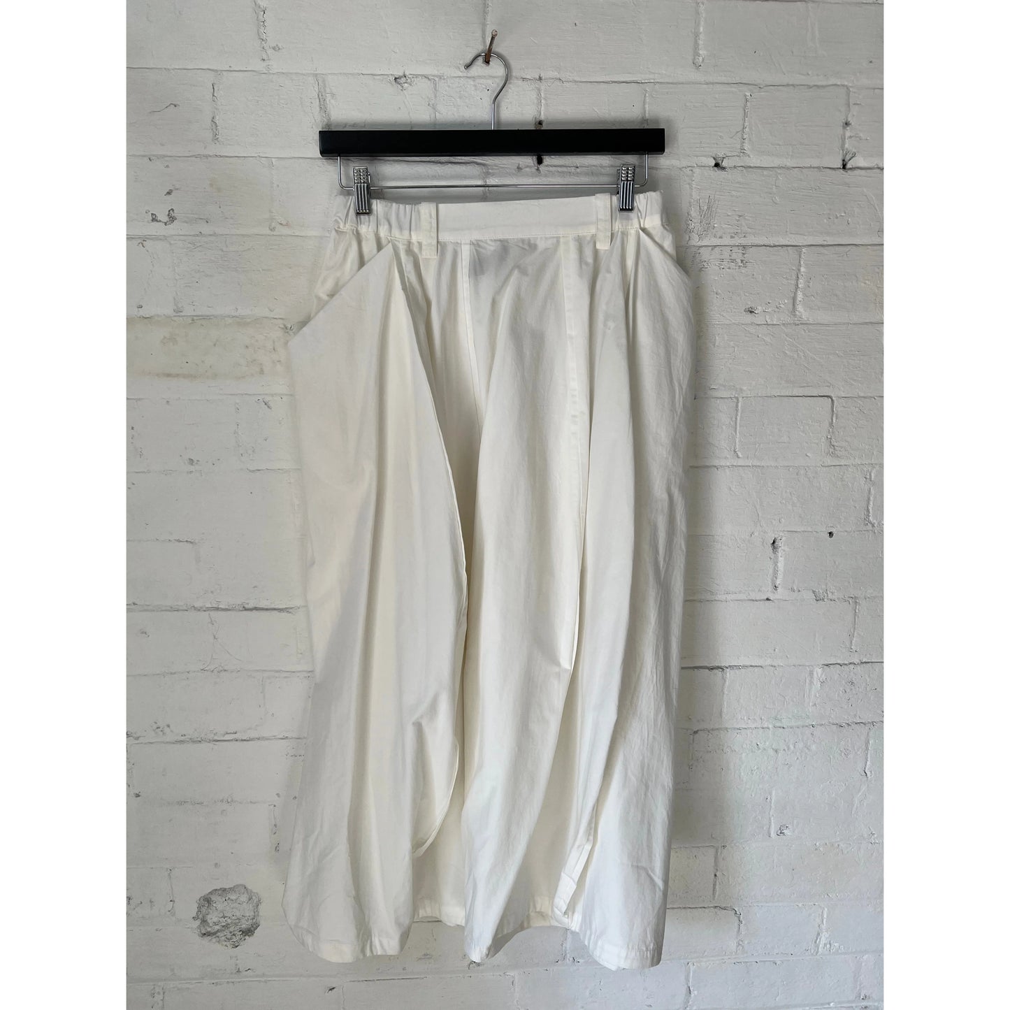 Moyuru Skirt 633 - White/White