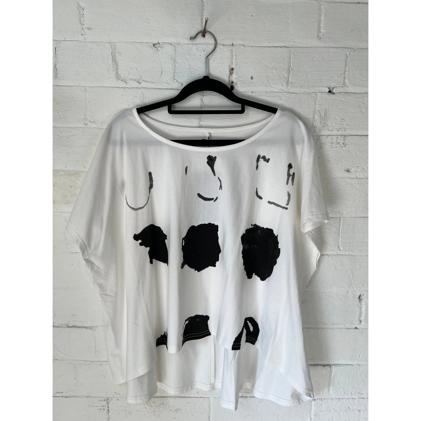 Moyuru Pullover 026 - White/Black