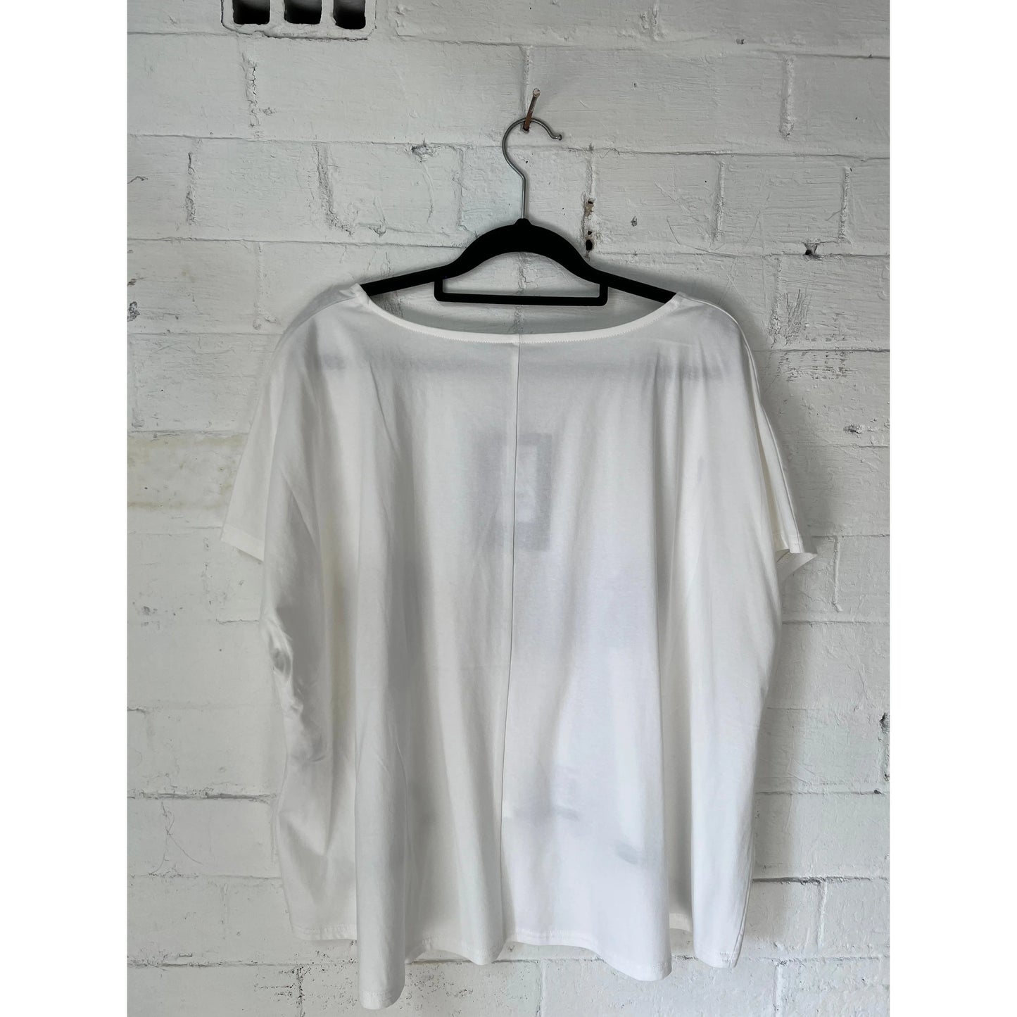 Moyuru Pullover 026 - White/Black