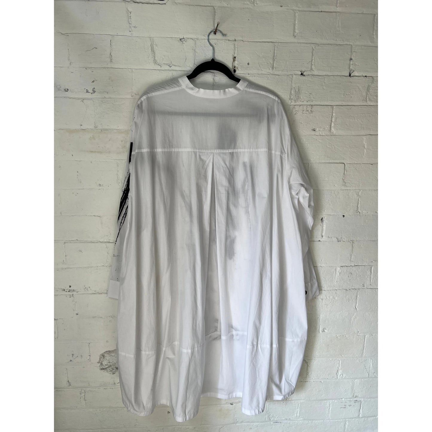 Moyuru Blouse 445 - White/Black