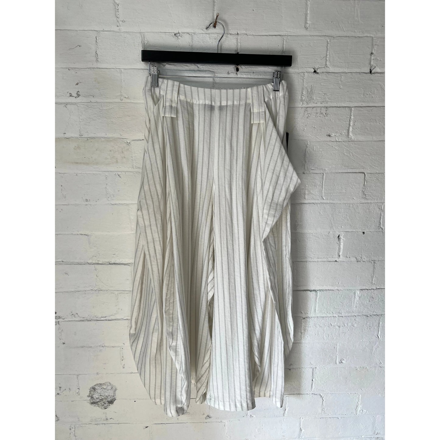 Moyuru Pants 632 - White/Stripe