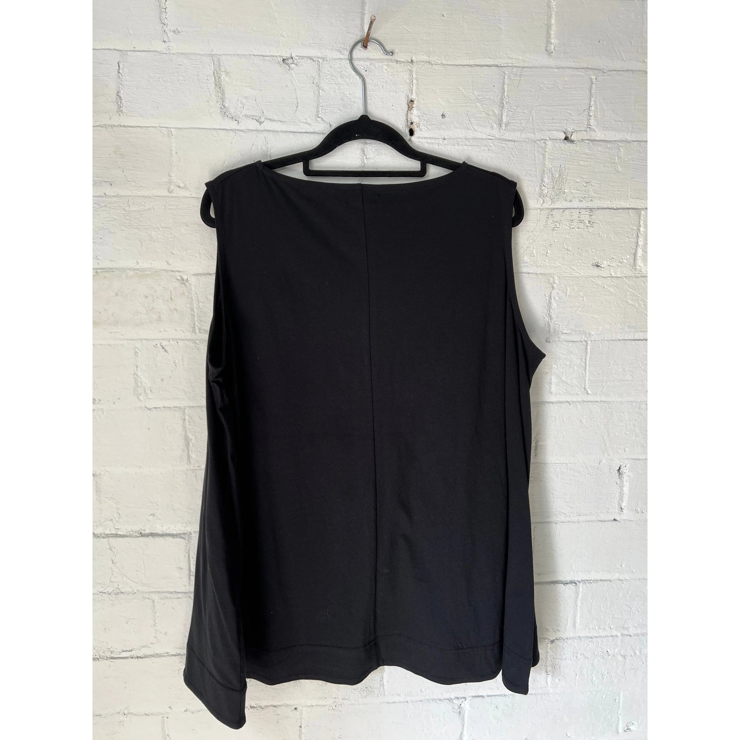 Moyuru Pullover 044 - Black/White