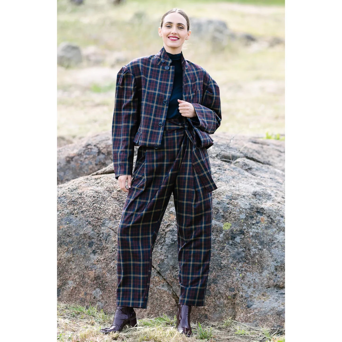 M.A Dainty Skye Jacket - Navy/Red Check