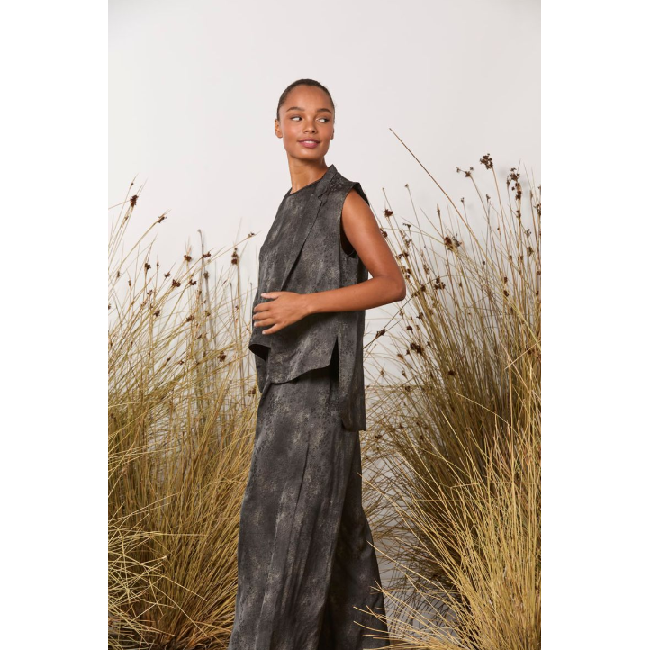 M.A Dainty Lola Vest - Black