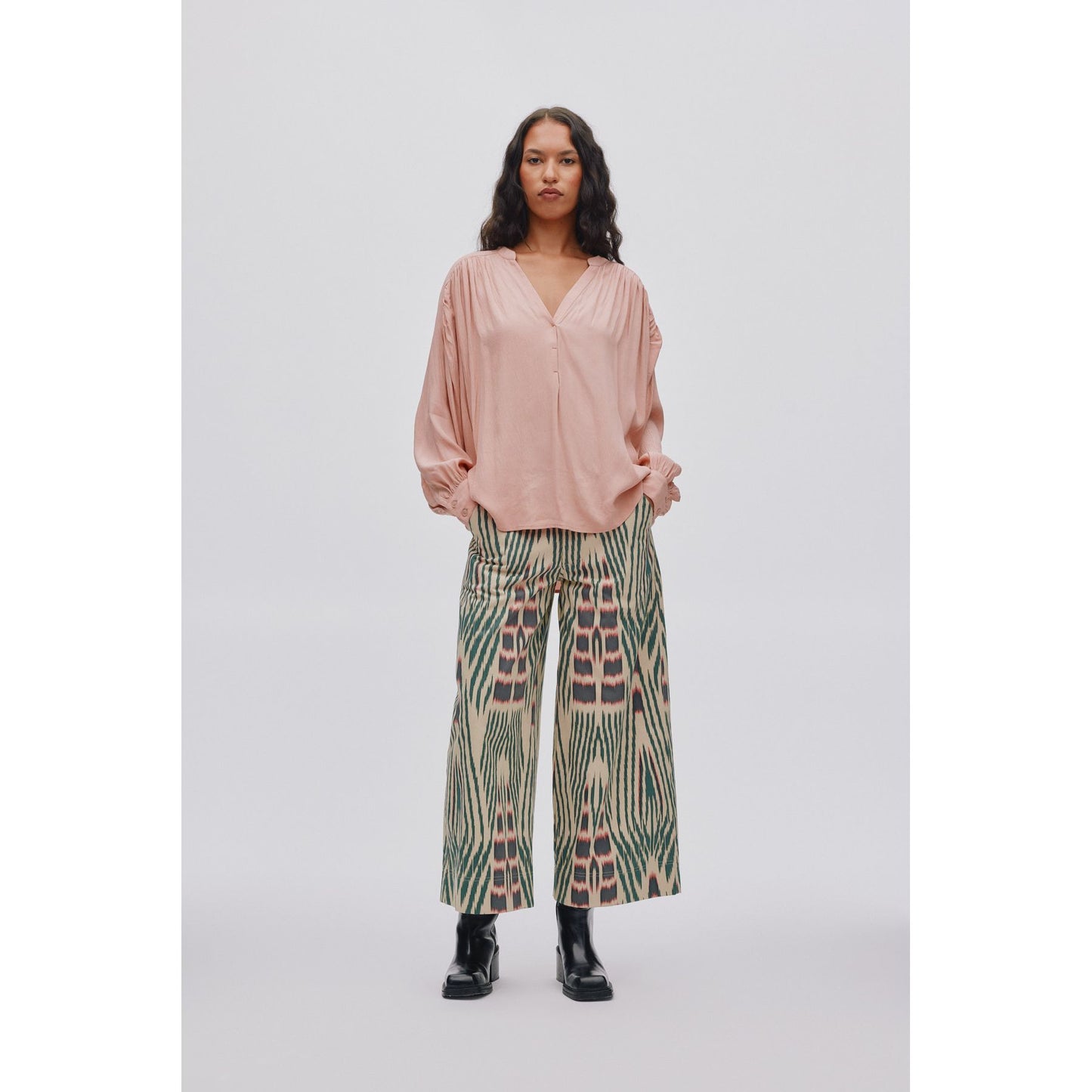 Rabens Saloner Ikat Combat Crop Pant