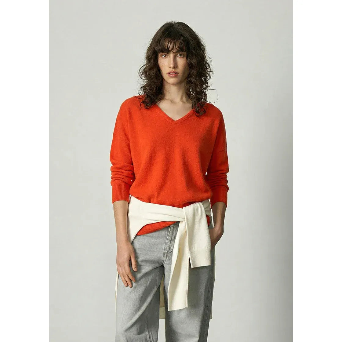 ALEGER Cashmere Blend Classic V Knit 21 - Fire
