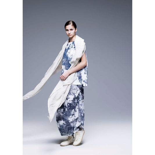 Moyuru Blouse 442 - White/Navy