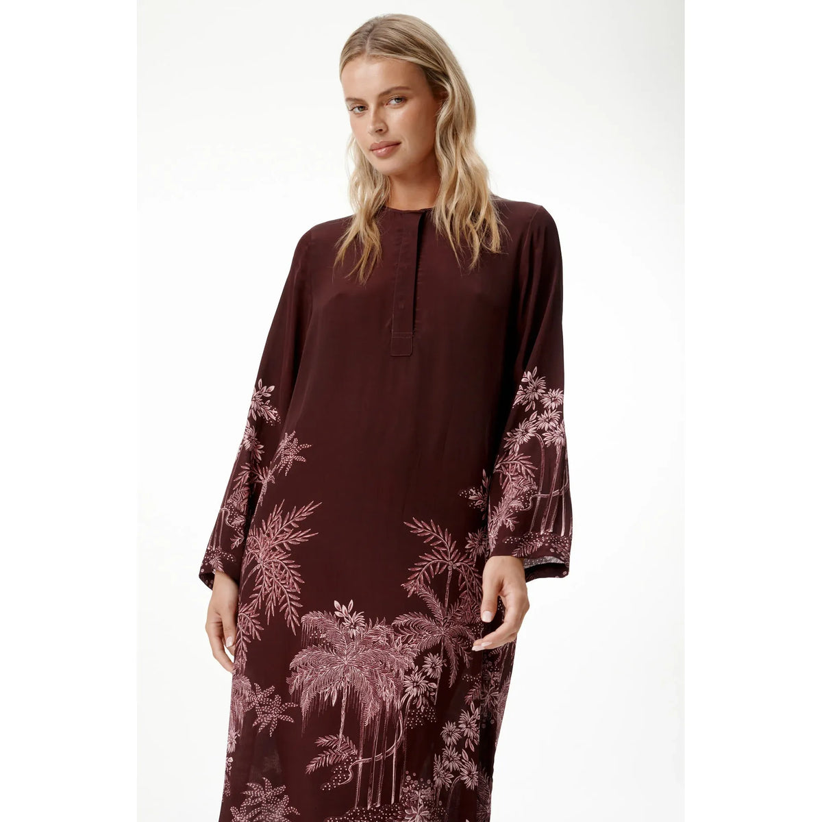 One Season Sienna Palm Dress - Sangeria