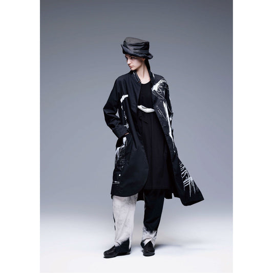 Moyuru Coat 444 - Black/White