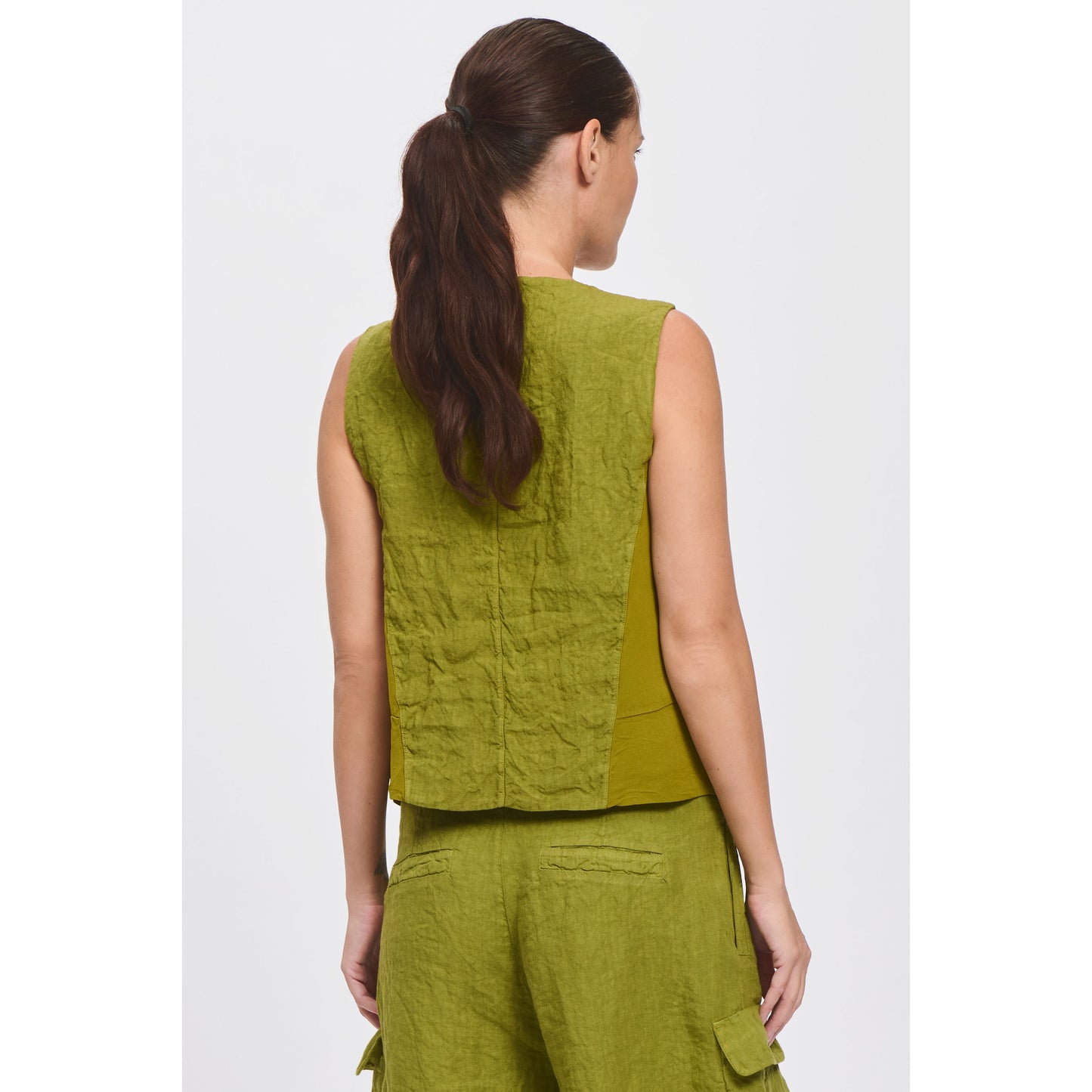 Transit Vest D137