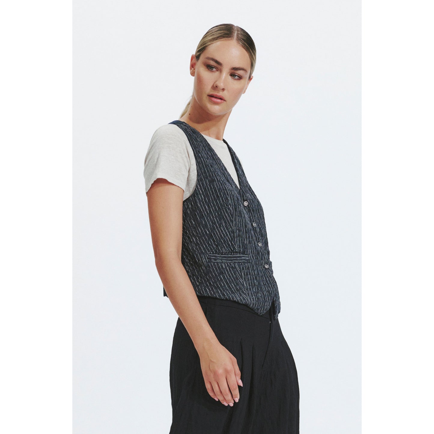 Transit Textural Gilet A104