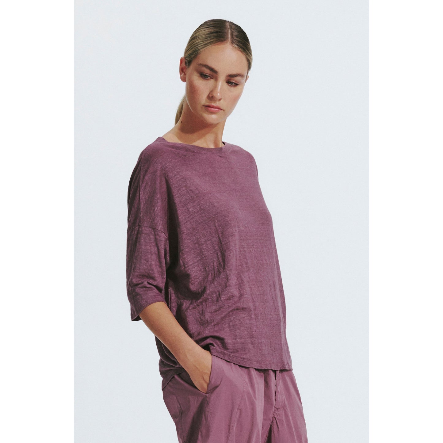 Transit Linen Box Tee K208