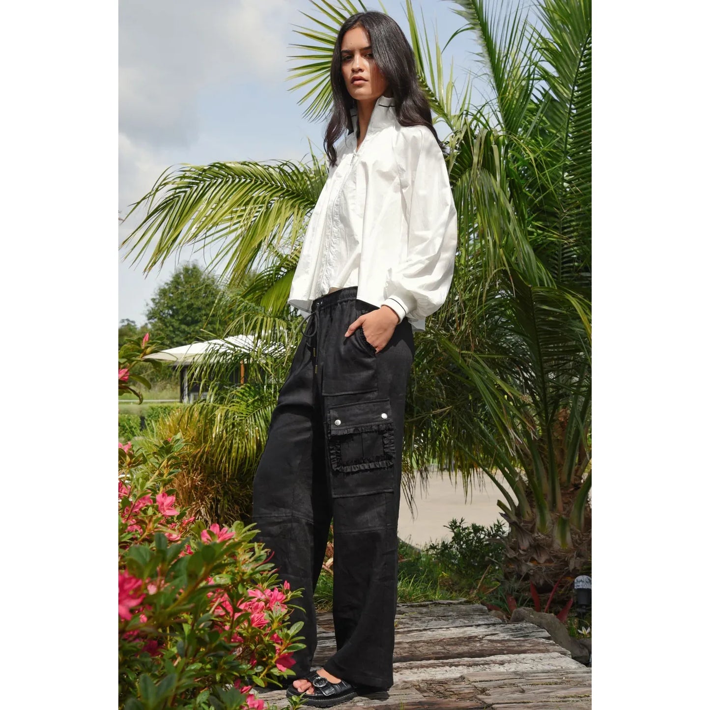 Coop Linen on The Edge Trouser - Black