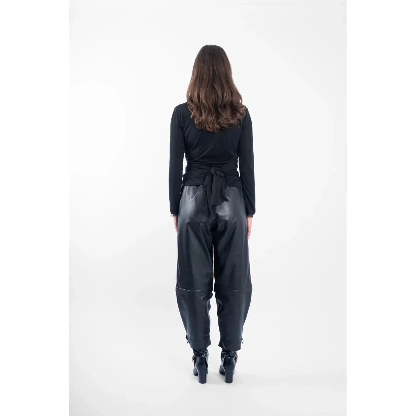 M.A Dainty Trucker - Leather