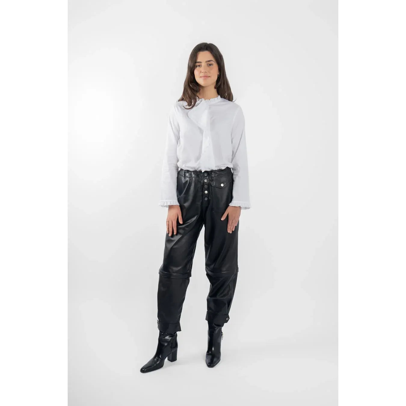 M.A Dainty Trucker - Leather