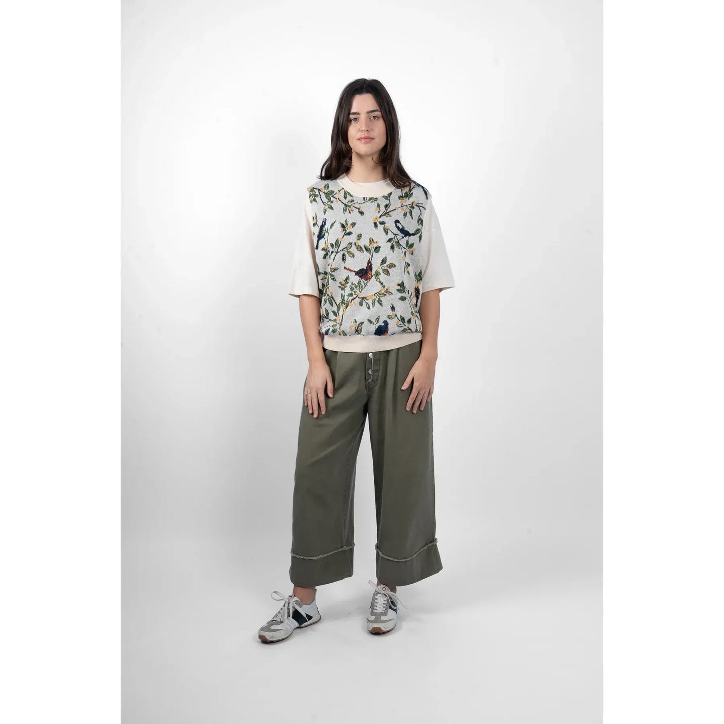 M.A Dainty Sofa Vest - Birds