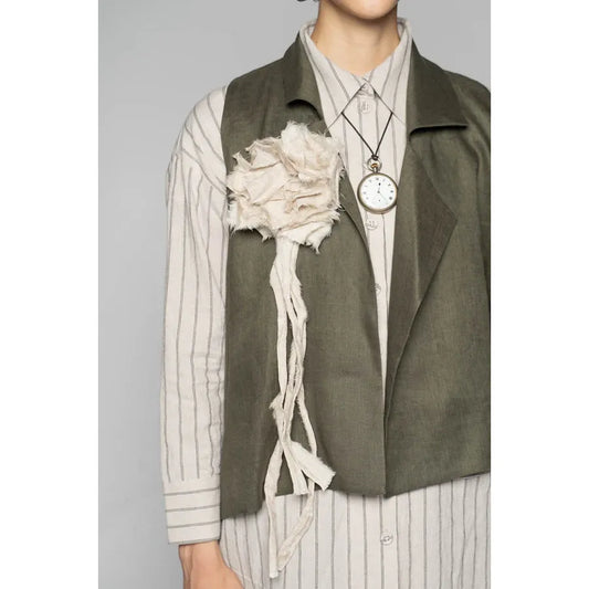 Dogstar Sancha Brooch - Natural