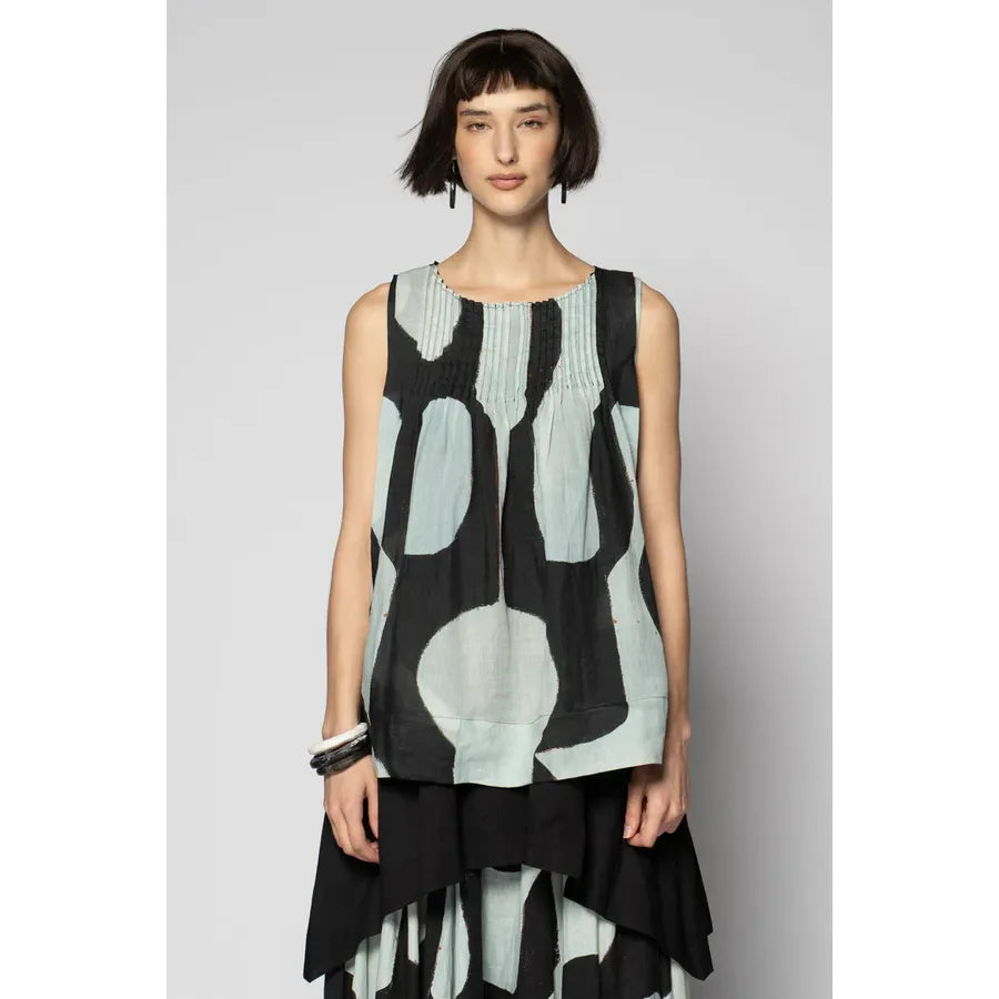 Dogstar Sumika Pin Top - Black Print