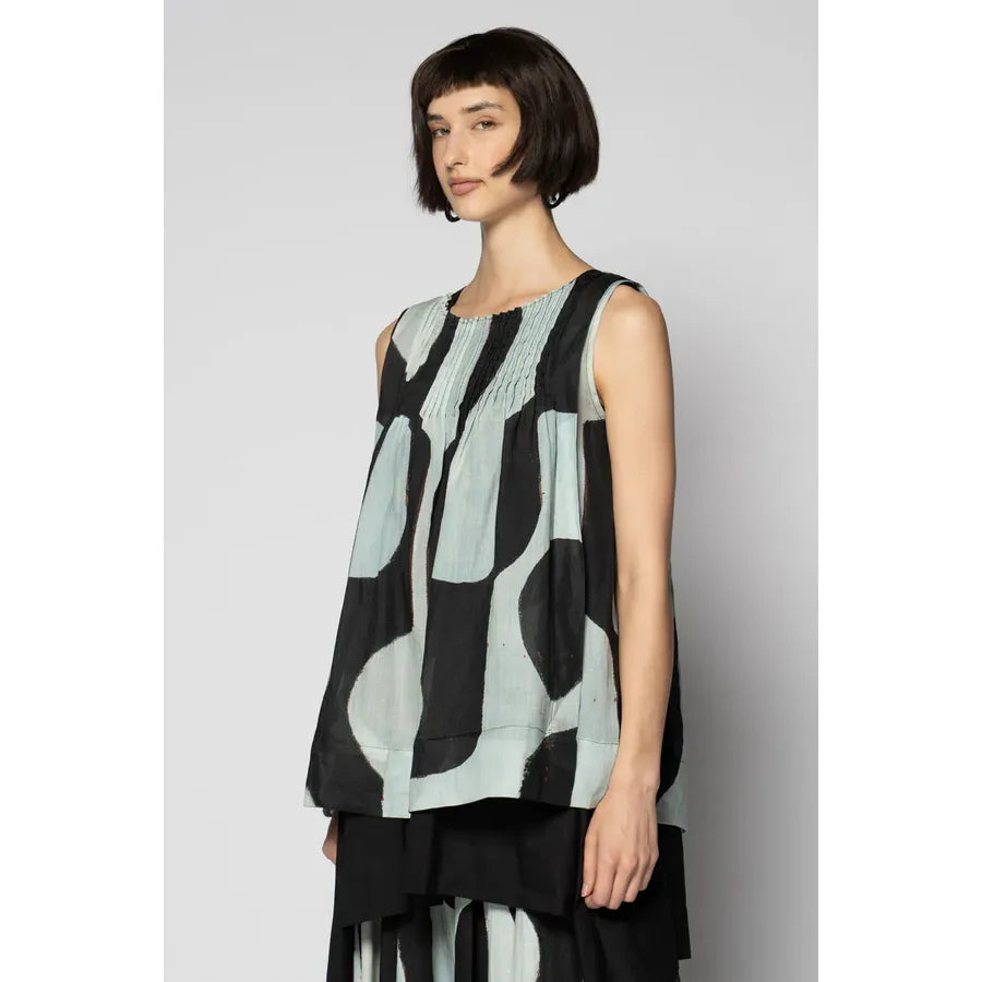 Dogstar Sumika Pin Top - Black Print