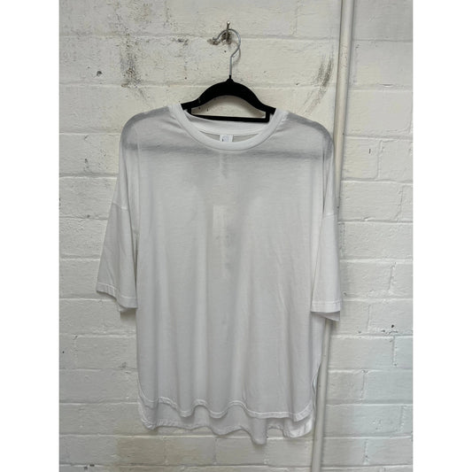 M.A Dainty Peony T-Shirt - White