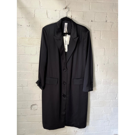 M.A Dainty Bellhop Coat - Dark Navy