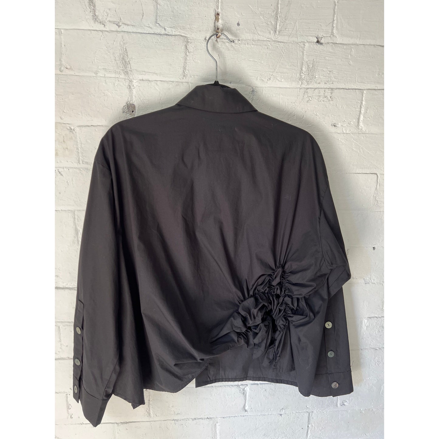 Moyuru Blouse M261 460 - Black