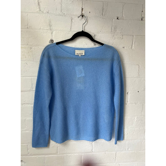 Aleger Clouded Top 485 - Blue