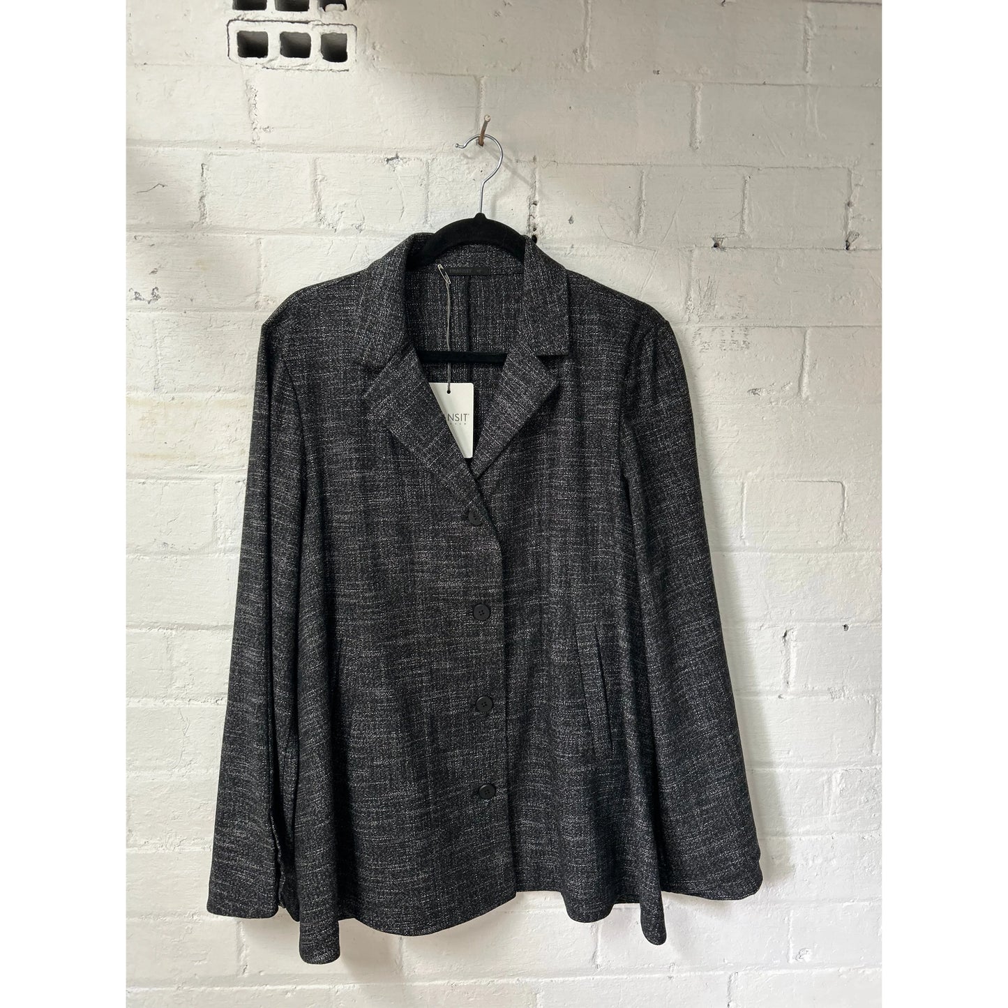 Transit 4 Button Jacket B110