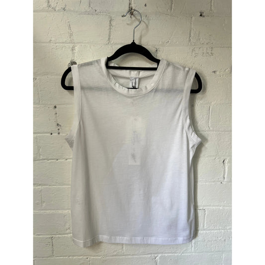 M.A Dainty Violet Singlet - White