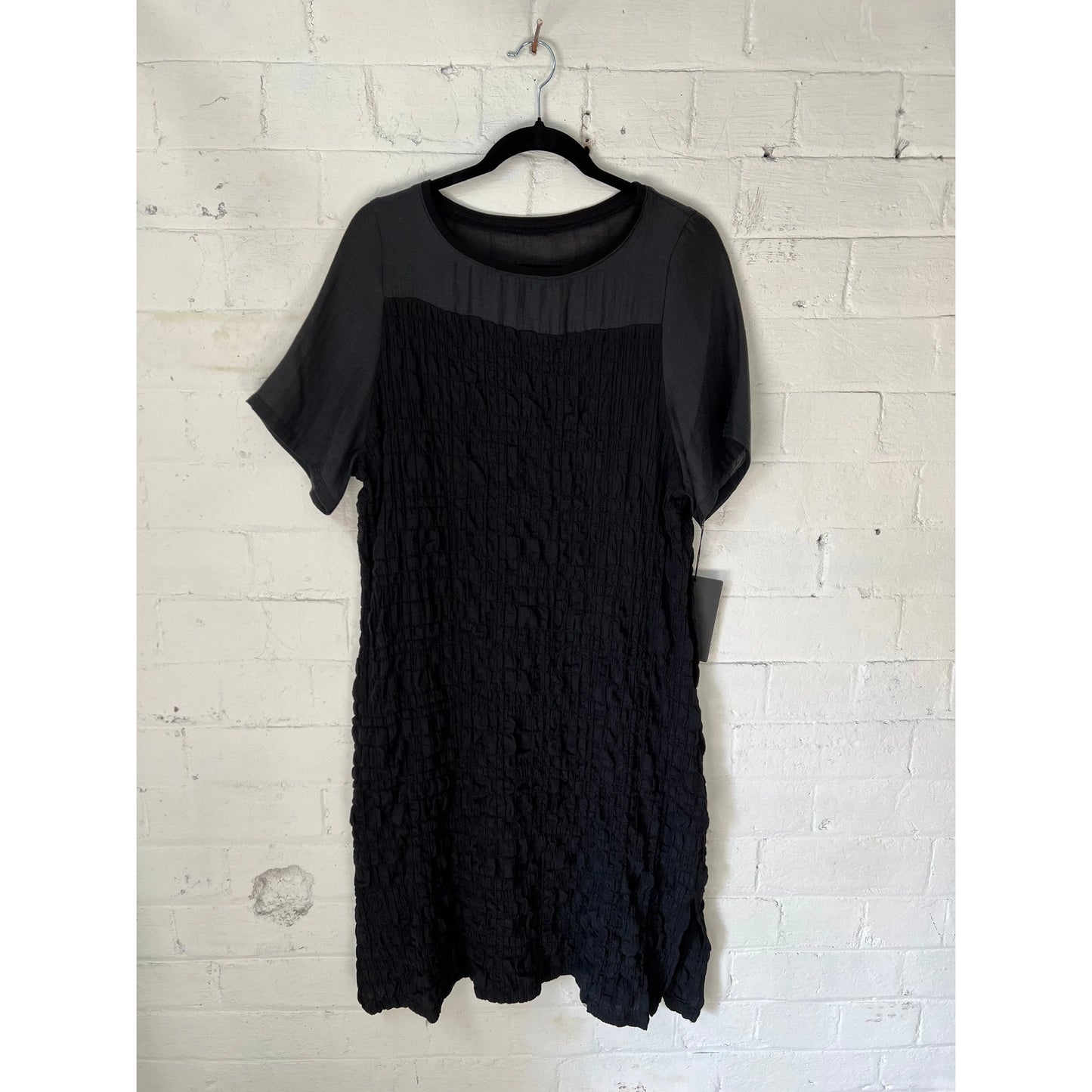 Moyuru Dress 610 - Black/Black