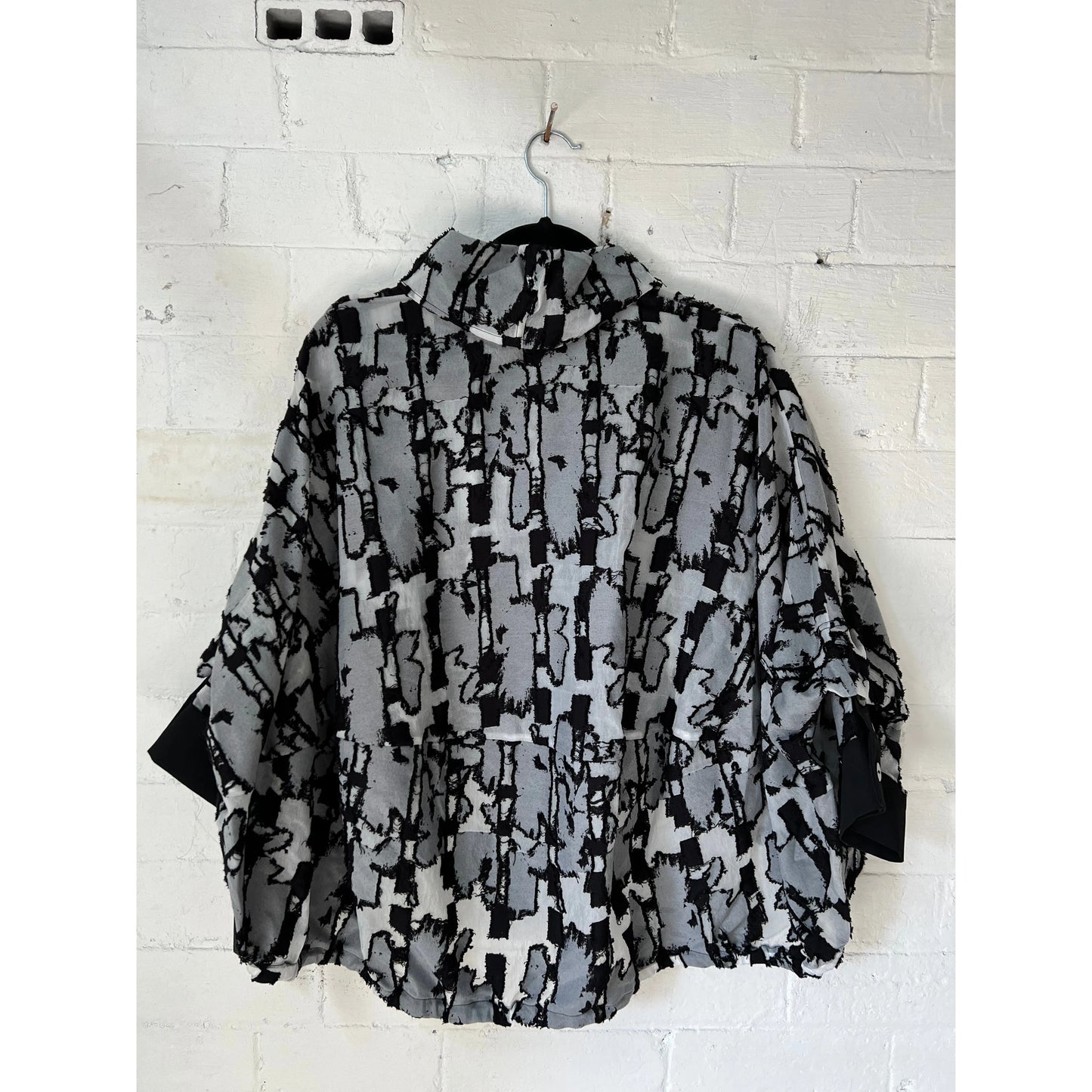 Moyuru Blouse 637 - Mono