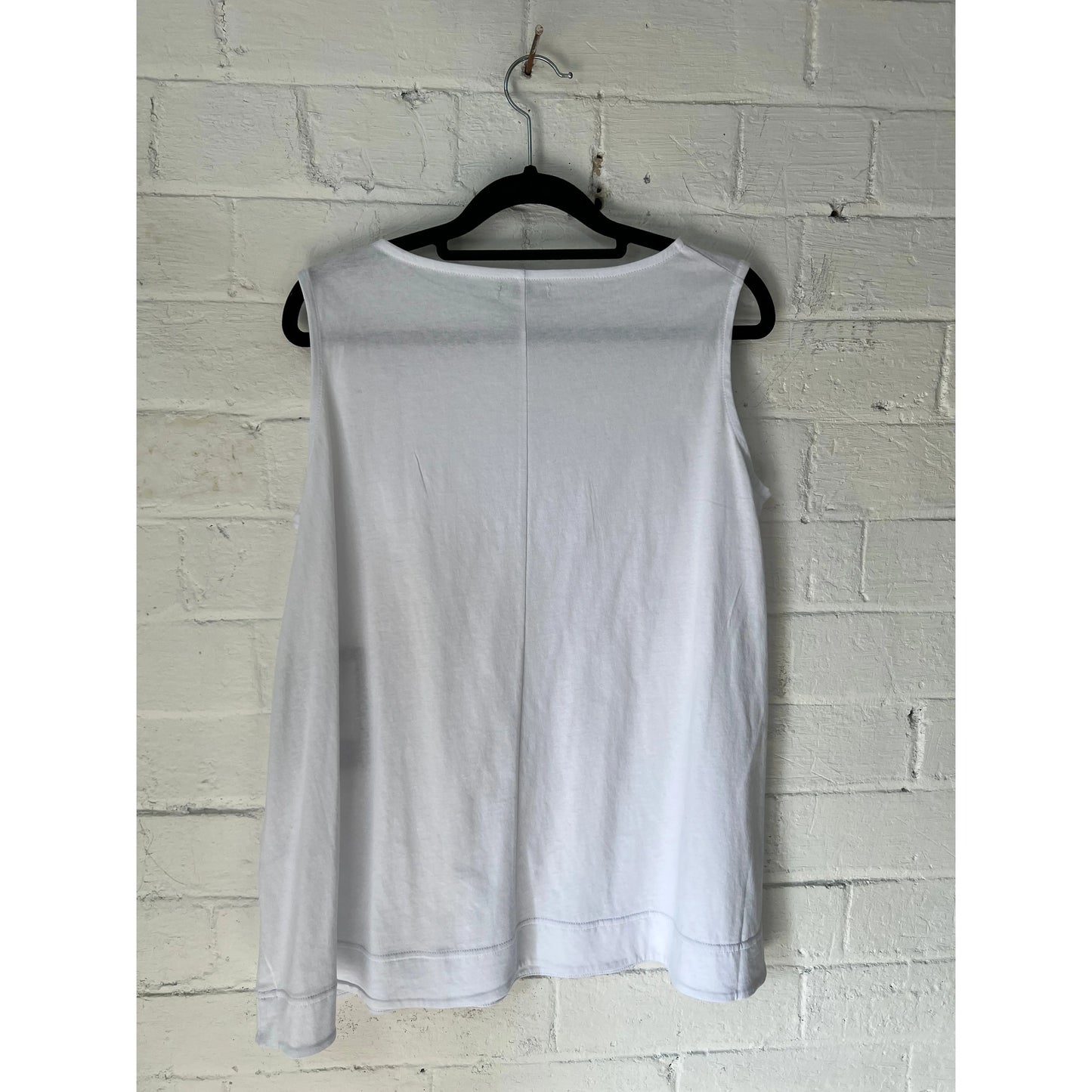 Moyuru Pullover 044 - White