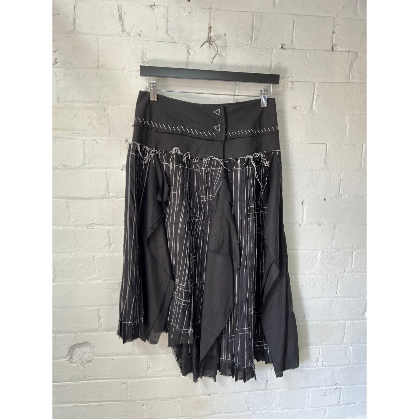 Akira Pleated Black Skirt