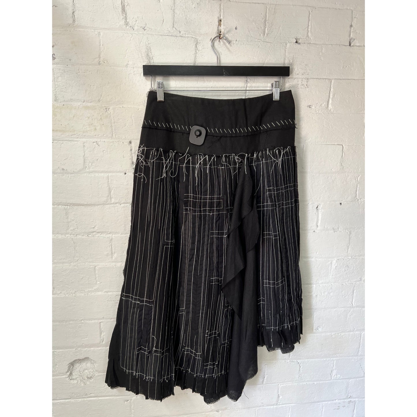 Akira Pleated Black Skirt