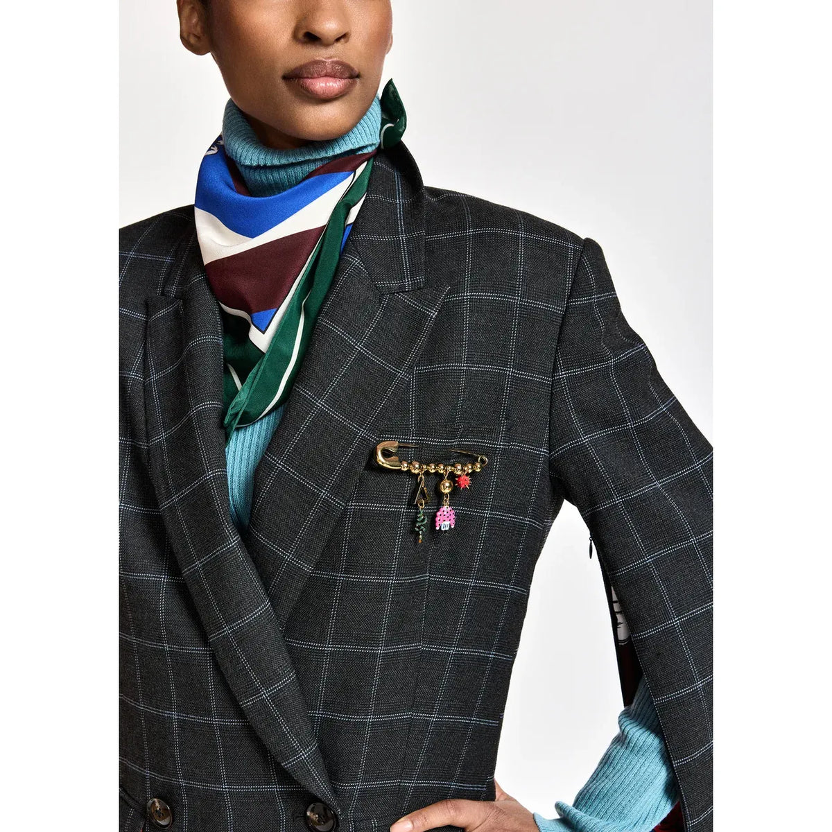 Essentiel Antwerp Kalaia Brooch with Charms