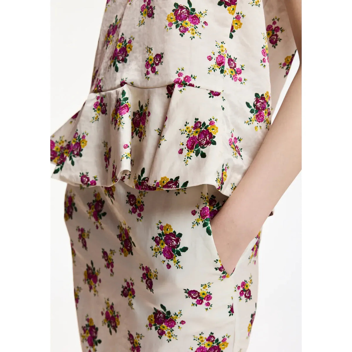 Essentiel Antwerp Klara Short Frill Top