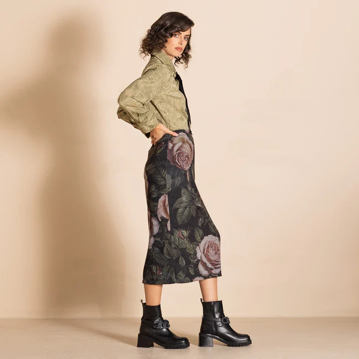 Megan Salmon Felt Pencil Skirt - Old Roses