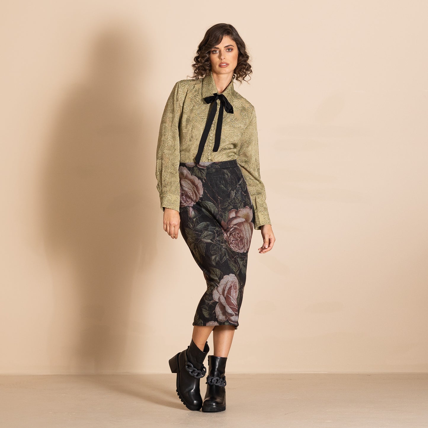Megan Salmon Felt Pencil Skirt - Old Roses