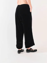 Label Label Velvet Leeton Pant - Black