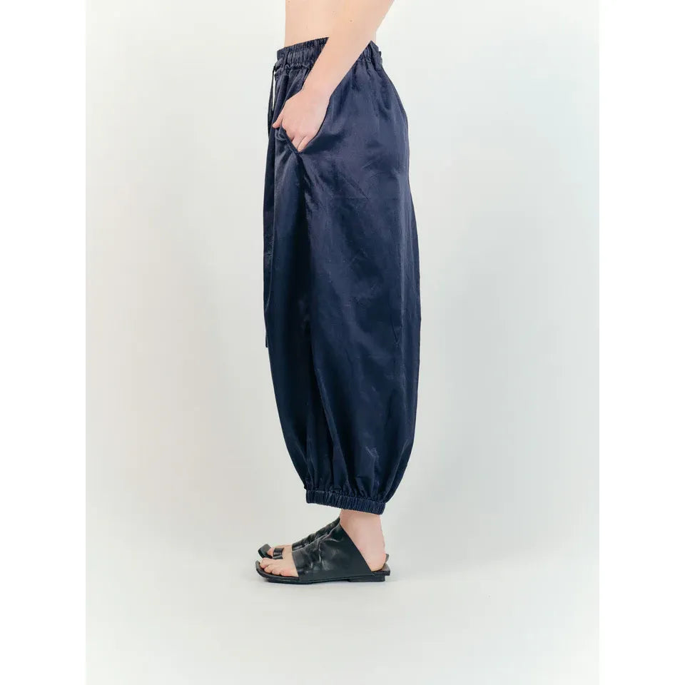 Label Label Erika Pant - Navy